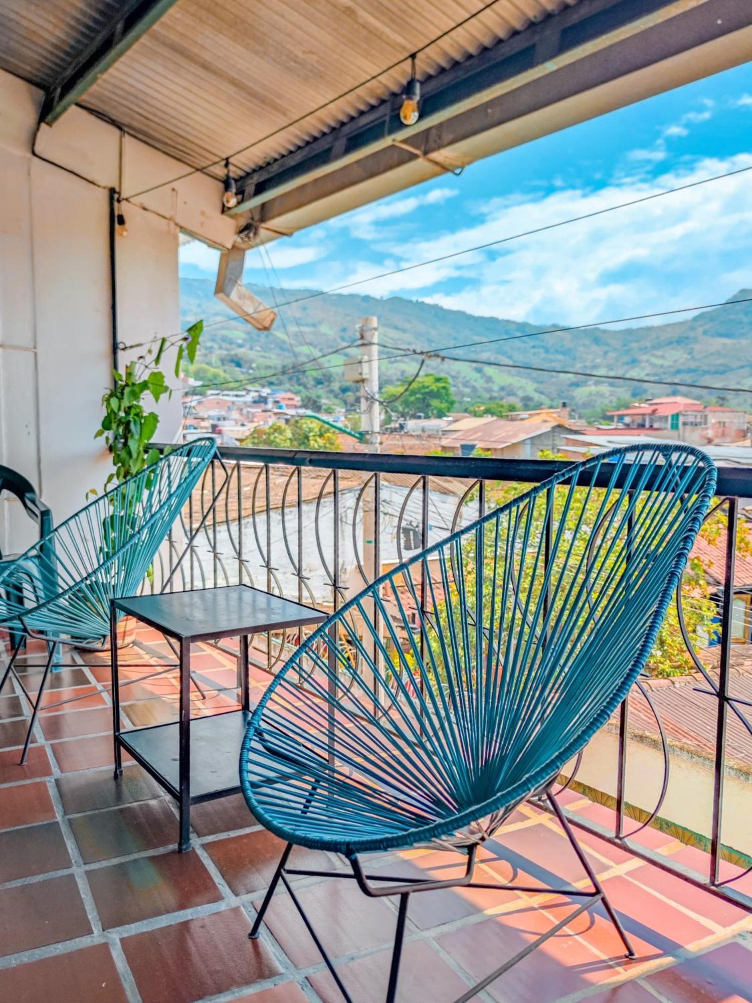 La Rosa Nautica Hostel Guaduas Eksteriør bilde