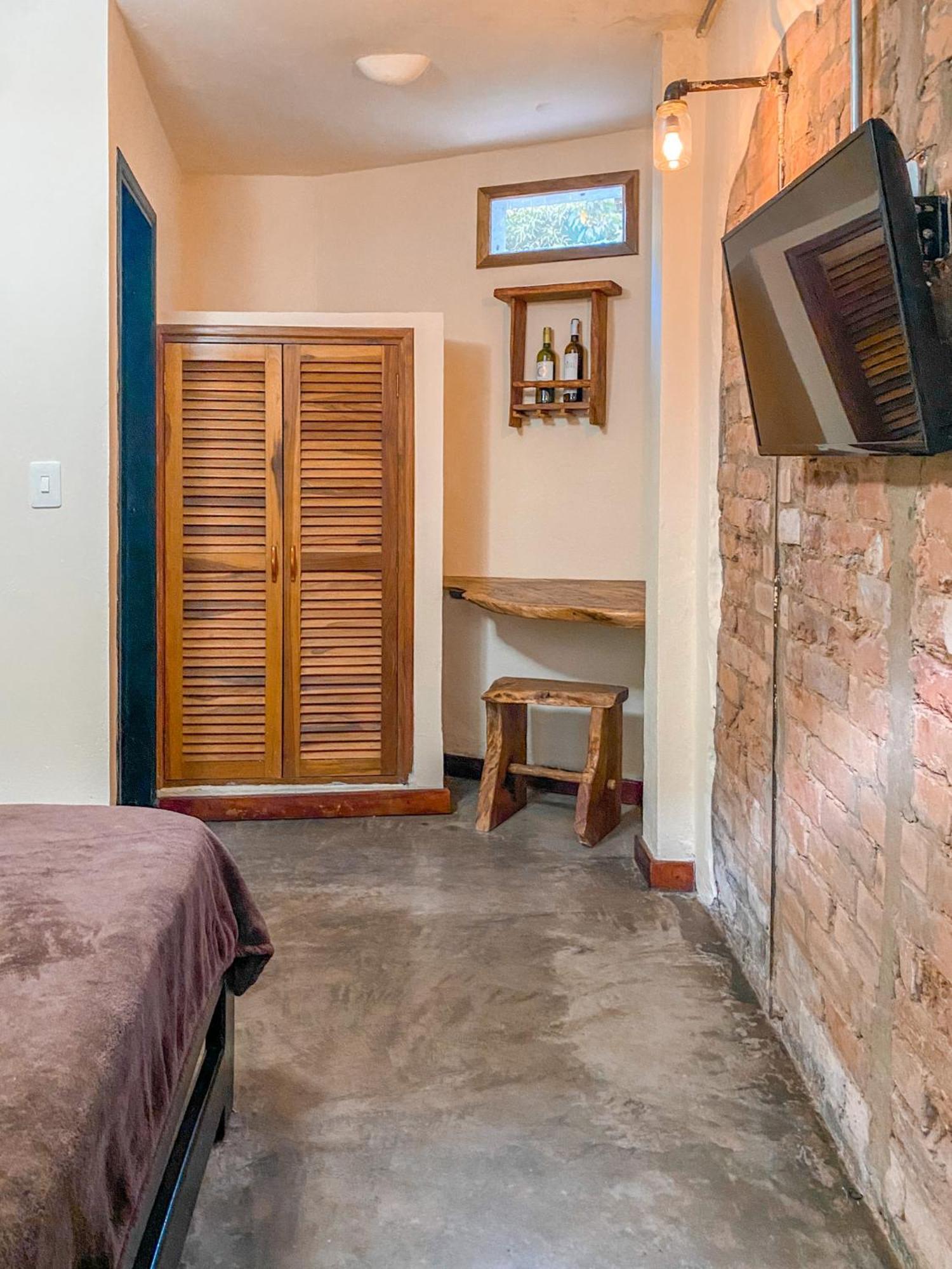 La Rosa Nautica Hostel Guaduas Eksteriør bilde