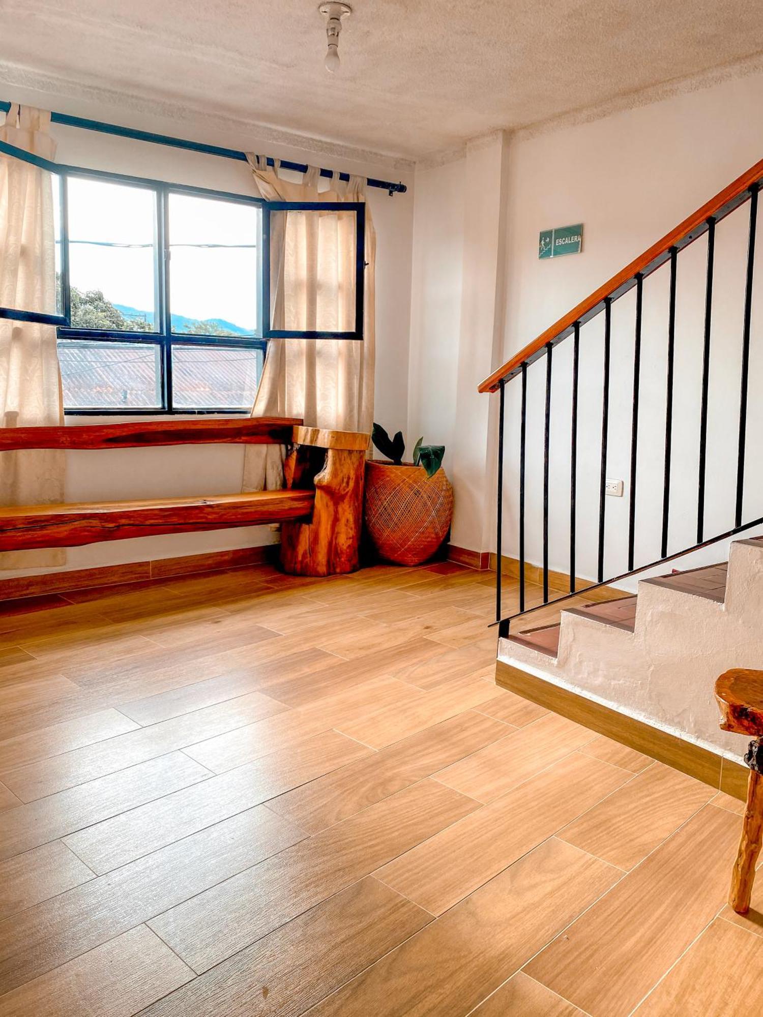 La Rosa Nautica Hostel Guaduas Eksteriør bilde